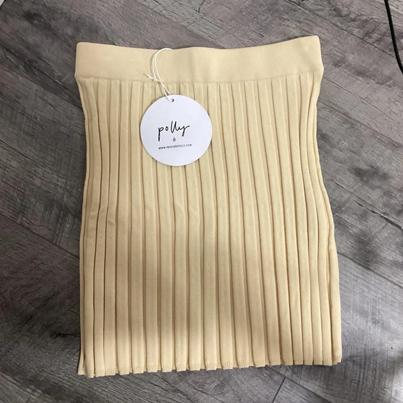 Polly Charlene Mini Skirt Size 4 NEW - Picture 1 of 5